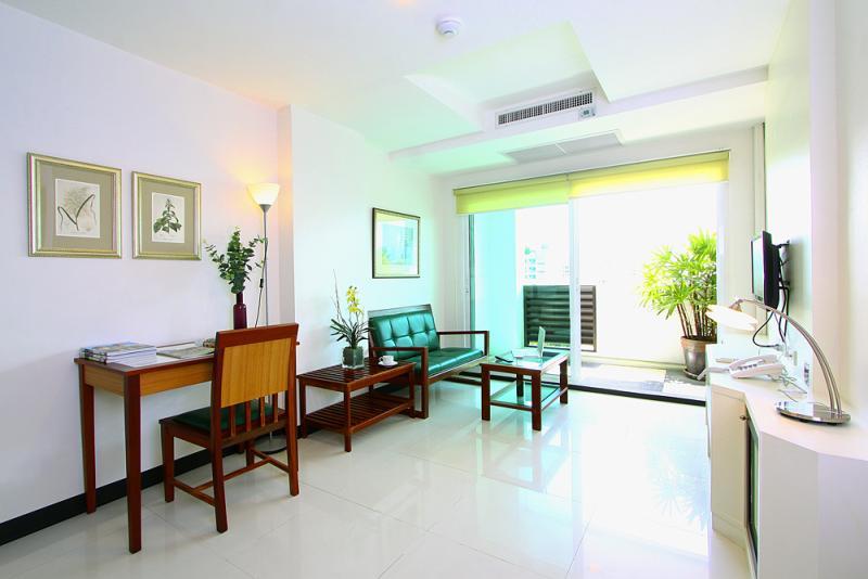 Laurel Suite Bangkok Zimmer foto